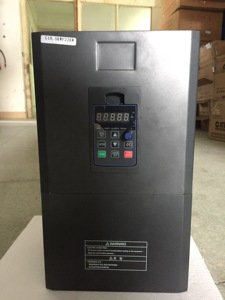 Solar Pump VFD Inverter Farm Irrigation <strong>Variable</strong> <strong>Frequency</strong> <strong>Drive</strong> <strong>Input</strong> <strong>DC</strong> 310V Output Three Phase AC220V VFD Inverter - Product Image 4