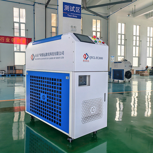 3000瓦连续波激光清洗机从管道卡车容器中去除铁锈漆 - Product Image 1