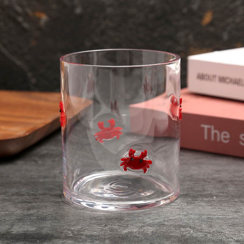 Crab sticky mouth cup