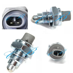 Hiace零件传感器2L 3L 5L 1RZ 2KD倒车灯开关传感器84210-52050 84210-12040 - Product Image 5
