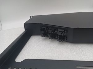 Panel de conexión de fibra óptica MPO MTP de alta densidad de 144 núcleos 1U de 19 pulgadas con conector MPO a LC equipo de red de uso interior - Product Image 4