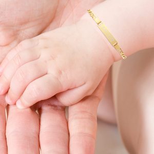 抗过敏不锈钢手镯婴儿定制名字出生身份证条个性化女孩男孩儿童独特礼物
