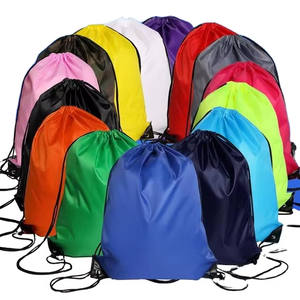 Bolsa con cordón para polvo con logotipo personalizado y sistema de transporte de cuerdas Bolsa de regalo para zapatos con patrón de dibujos animados reutilizable - Product Image 2