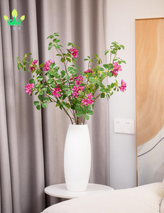 人工緑の茎の枝と花瓶の葉偽の植物家の装飾のための絹の花屋内静けさブルームフクシア