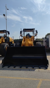 Lonking ZL50NC Loader Heavy-Duty <strong>Machine</strong> for <strong>Loading</strong> <strong>and</strong> <strong>Unloading</strong> Tasks - Product Image 6