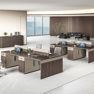 Estaciones DE TRABAJO modulares abiertas modernas para 4 personas Mesa de oficina de computadora de MDF económica con escritorio de personal de partición de metal - Product Image 5