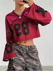 Özel kadın amerikan futbolu yalnız kollu kırpma üst sportif numarası örgü kırpılmış Jersey Y2K 90s V boyun grafik Streetwear Tee - Product Image 2