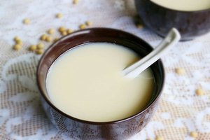 厂家直销豆浆机不锈钢豆浆机多功能大豆粉碎机