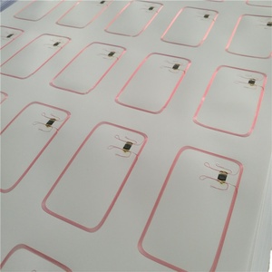 用于生产卡片和门票的3X8层压<span class=keywords><strong>PVC</strong></span> RFID卡镶嵌