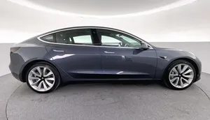 完美使用的特斯拉Model 3标准系列加轿车2020维护良好的准备去