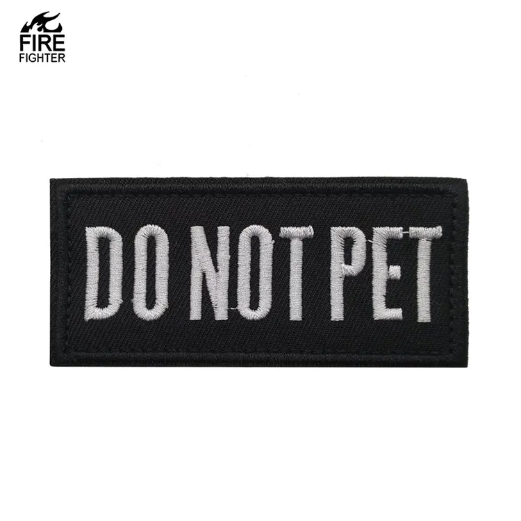 Parches de servicio de letras bordadas para perros, ropa de mascotas, apliques para amantes de los animales, Color negro