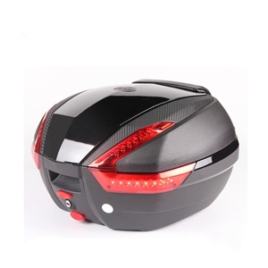 กล่องท้ายรถมอเตอร์ไซด์ JDR 35L สำหรับรถจักรยานยนต์ - Product Image 3