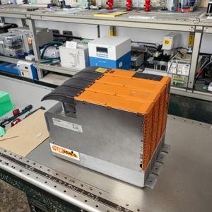 Bester Wechsel richter antrieb für SPS-Programmier-und industrielle Steuerungs anwendungen 8 EI2X2HWT10.0700-1 - Product Image 1
