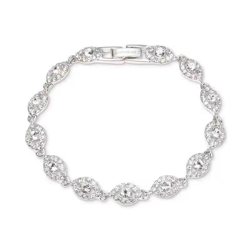 Angel eye bracelet in white gold