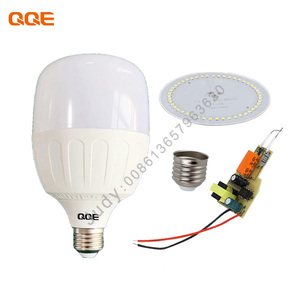 E17e27によるTuya7WLED電球コンパクト蛍光緊急充電ライトGenre高効率LED電球 - Product Image 1