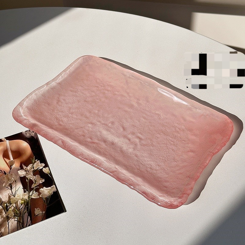 Assiette rectangulaire coeur de glace rose