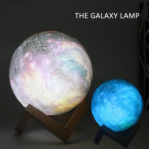 16 สี USB ชาร์จ 3D การพิมพ์โคมไฟดวงจันทร์รีโมทคอนโทรล LED ดวงจันทร์ Night PLA ดวงจันทร์พร้อมขาตั้ง - Product Image 2