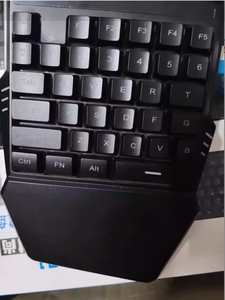 2024 teclado de una mano Macro programable ratón LED Gamer Mini teclado para juegos una mano y ratón para teléfono compatible con ergonómico - Product Image 6