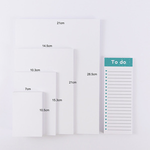 Bloc de notas magnético autoadhesivo de diseño personalizado hecho de papel offset para nevera con MOQ pequeño - Product Image 2