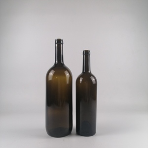 Stokta toptan büyük kapasiteli şarap cam şişe 750ml 1500ml 3l <span class=keywords><strong>5l</strong></span> 6l cam şarap mantarlı şişe
