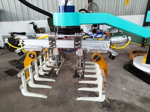 Paletizador automatizado robótico de una sola columna para la manipulación de bolsas y cajas de 25kg Venta de línea de embalaje del sistema de embalaje de tubos - Product Image 2