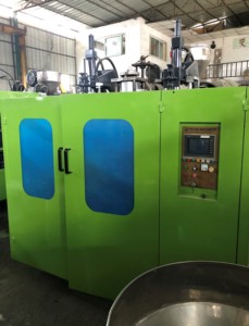 Pet su deposu için 1L-3L otomatik kalıpta şişirme makinesi kalıpta şişirme makinesi plastik geri dönüşüm makinası