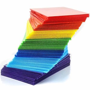 2-10毫米4X8黑色长笛Coroplast塑料Corpac多长笛板标牌或保护板