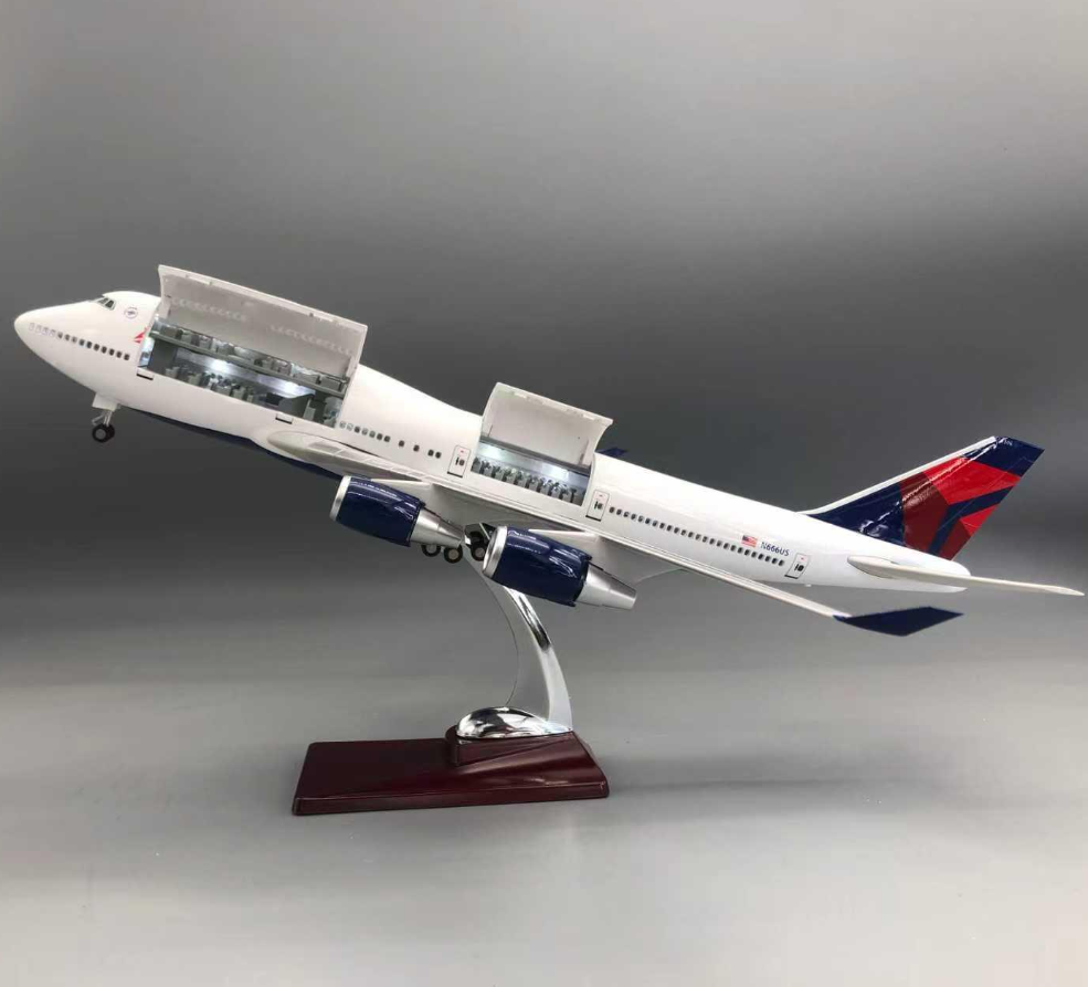 B747 Delta