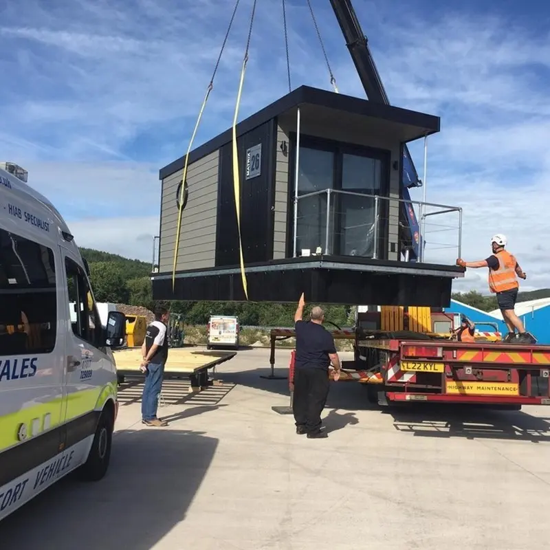 Newest prefab steel luxury water villas floating boathouse floating house project
