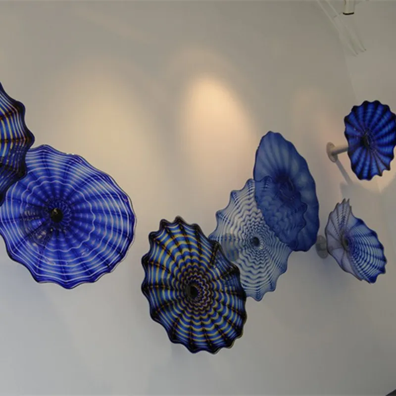 Nuovo moderno astratto a forma di fiore salotto blu decorativo Murano parete appesa lastre di vetro