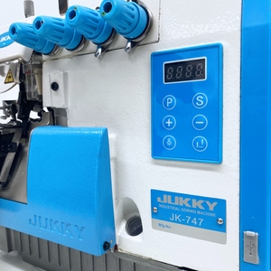 JUKKY JK747 quente <span class=keywords><strong>overlock</strong></span> de alta velocidade máquina de costura metal overlocker industrial máquina coudre vestuário máquinas para tecido
