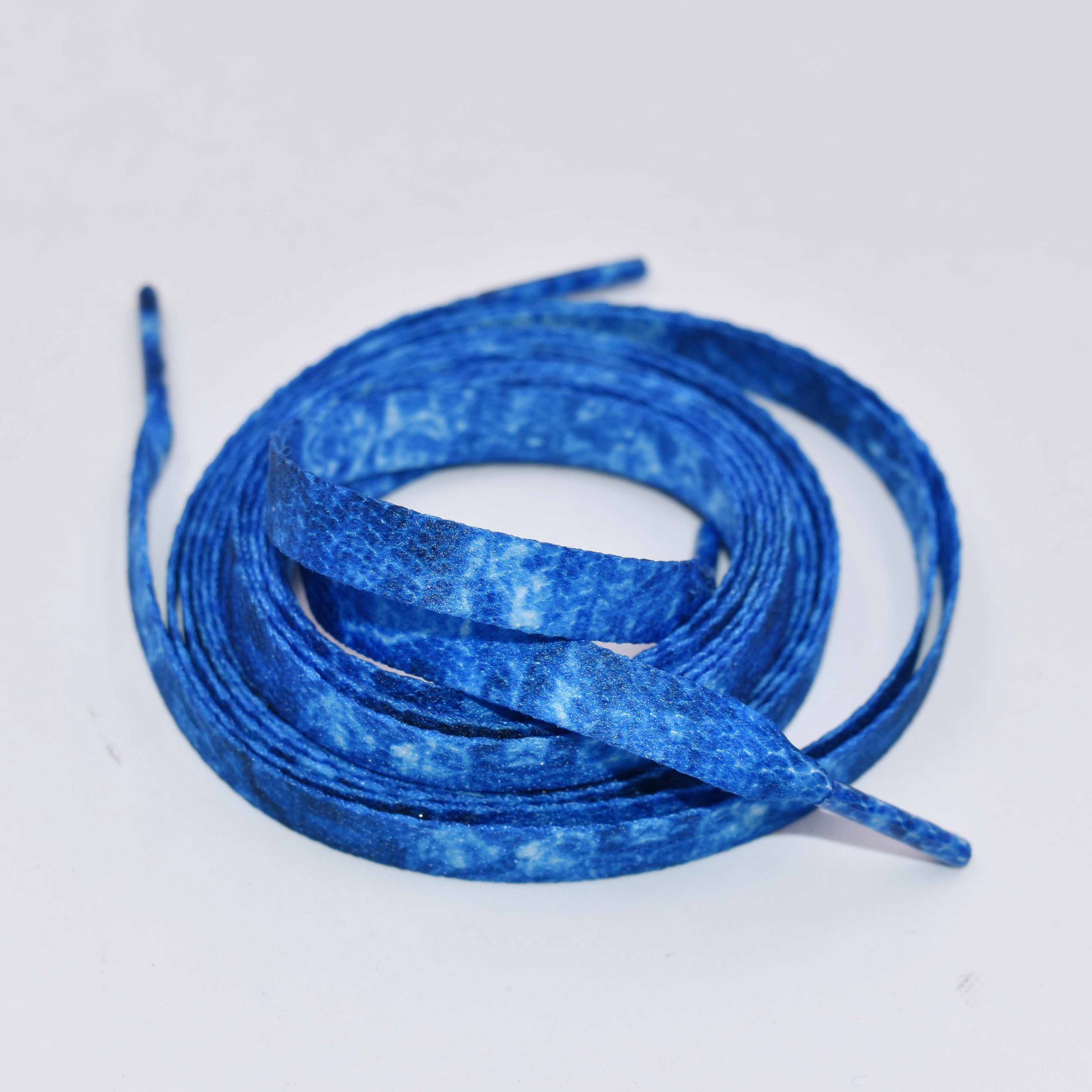 HAPPY BLUE