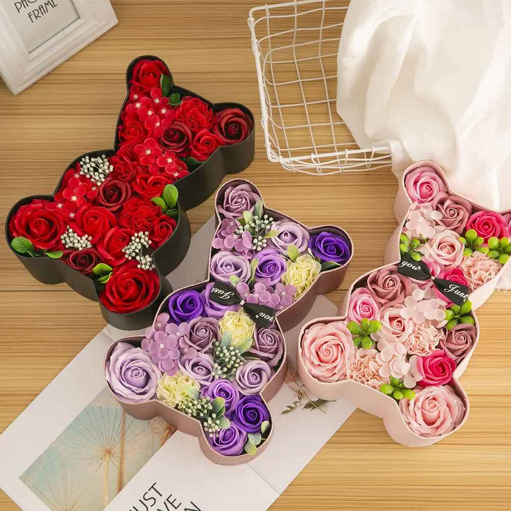 R186 Decorative Flowers Preserved Roses Flowers Valentines Day Gift Rose Bears Gift Box