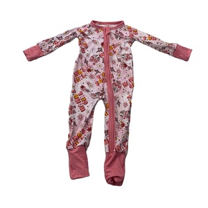 Qingli oem אין moq sleepsuit ילדים פיג 'מה זול ילדים פיג' מה 3-6 חודשים