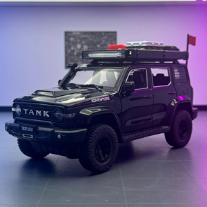 1:24 ölçekli Diecast Model tankı 300 Off-Road modifikasyon ses işık geri çekme kapı açık Metal araba modu dekorasyon toplamak için - Product Image 6