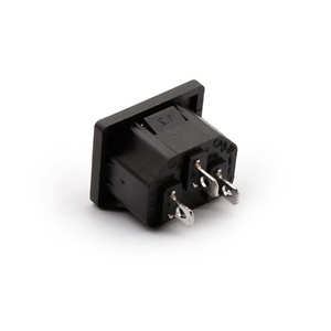 电器入口C16交流电源插座，用于插头卡扣连接器4路公插座16A 125V 250V