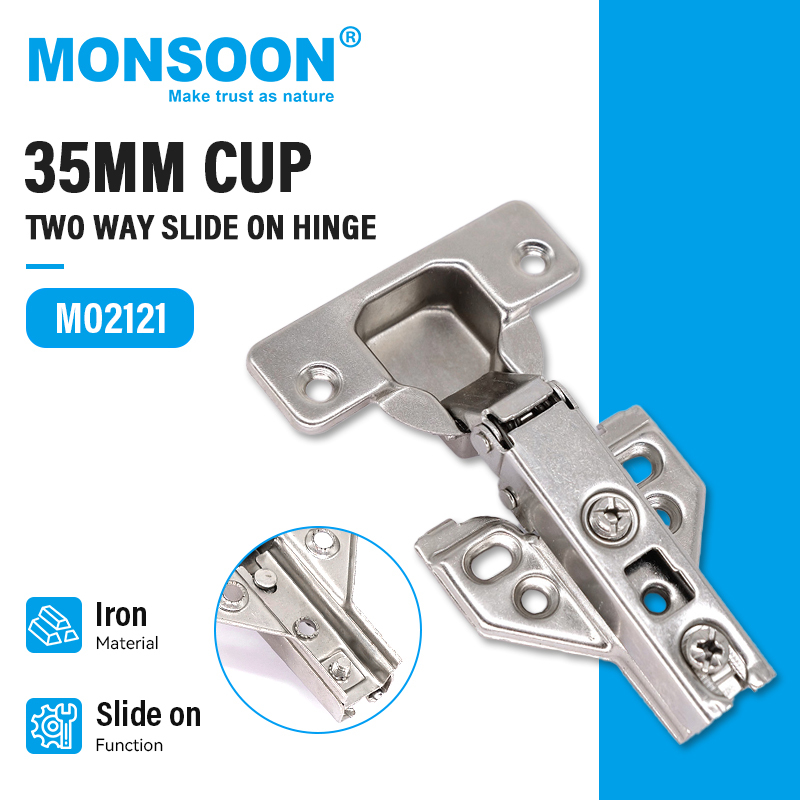 M02121