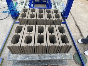 AiWei Brick <strong>Making</strong> <strong>Machine</strong> Fully <strong>Automatic</strong> 4-15 <strong>Automatic</strong> <strong>Block</strong> <strong>Making</strong> <strong>Machine</strong> Second Hand Brick <strong>Making</strong> <strong>Machine</strong> - Product Image 3