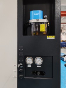 Torno CNC 750LMY Siemens Fanuc con eje Y, eje C y herramienta eléctrica