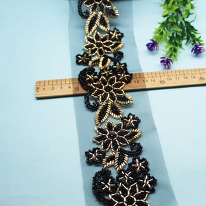 新款库存古典花朵串珠蕾丝玻璃饰边刺绣丝带<span class=keywords><strong>DIY</strong></span>汉服婚纱配饰服装制作薄纱