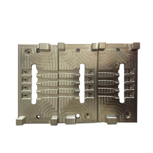 CNC-Drehmaschine bearbeitungs dienste für kunden spezifisches Fräsen und Verbund bearbeitung von nicht standard mäßigen Teilen aus Edelstahl - Product Image 1