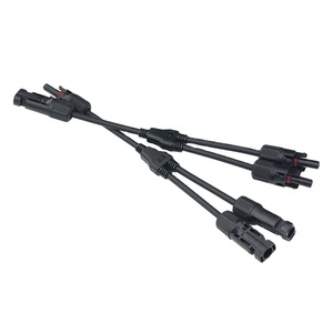 公母M/<span class=keywords><strong>F</strong></span>线光伏电缆连接器30A 1000V DC IP67线连接器太阳能电池板连接器