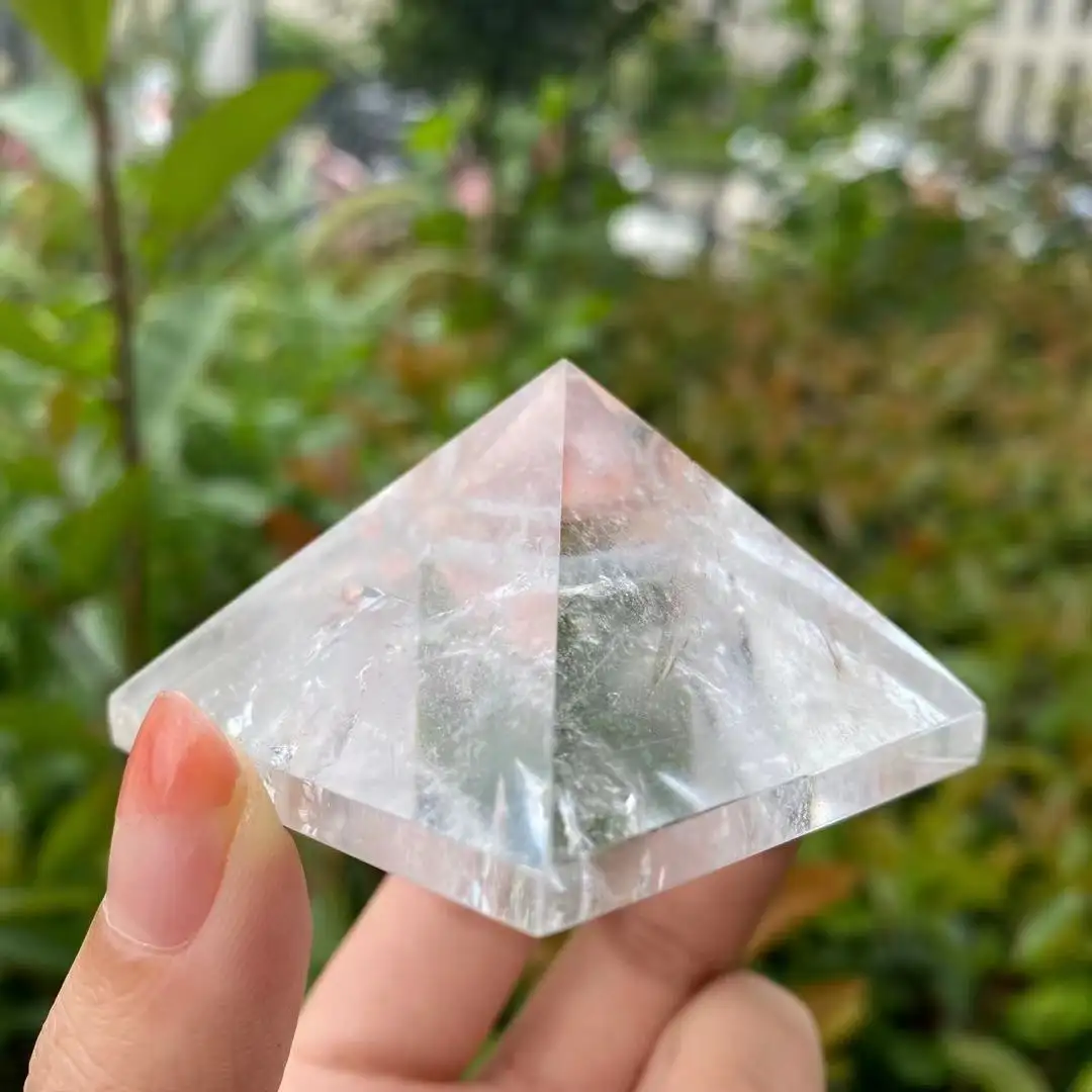 Piramide di cristallo di quarzo trasparente con pietra curativa naturale per regalo