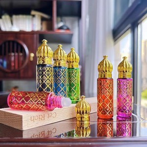 Bakhoorの芳香のための<span class=keywords><strong>8ML</strong></span>高級アラビアドバイ様式のガラスビンOudの精油の香水