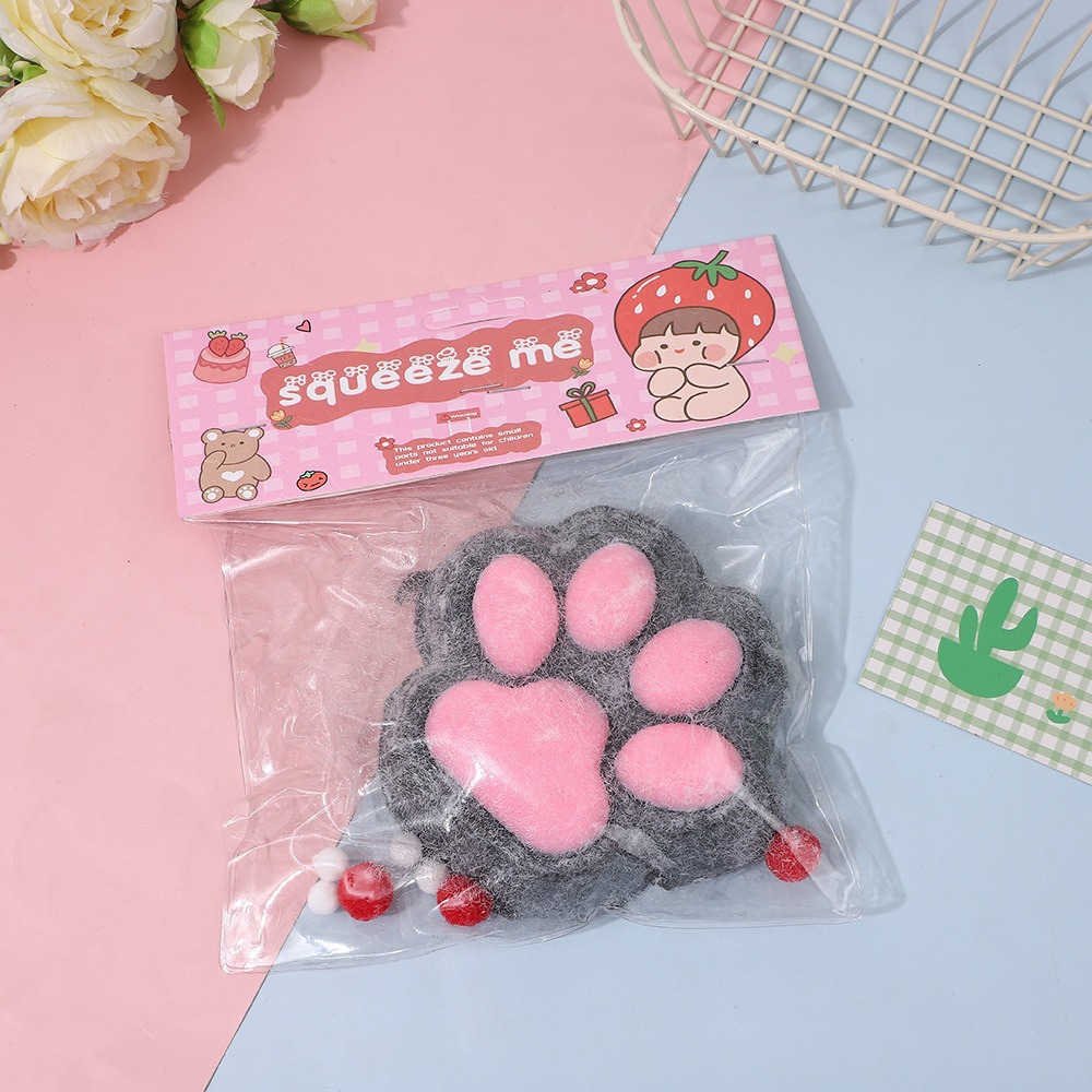 7cm black flocked cat claw