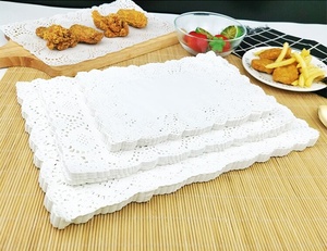 定制4 6 8 10 12英寸一次性防油白色圆形餐垫金箔蕾丝圆纸桌垫 - Product Image 4