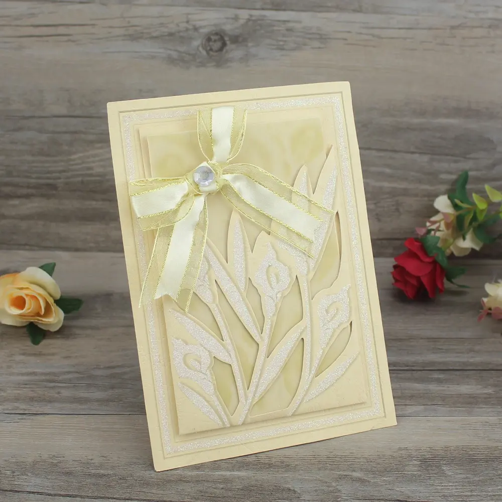 2024 Glamorous Fanciful Flower Gold Die Cut Tracing Paper Las mejores tarjetas de boda tarjetas de invitación de cumpleaños personalizadas