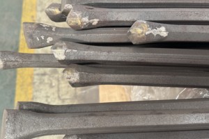 High Quality Hard Rock Mining Tools Hex22 Integral Drill Rod With <strong>Chisel</strong> <strong>Type</strong> <strong>Bits</strong> - Product Image 5