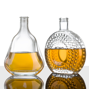 750ml ağır alt cam şişeler düz ağız kauçuk tıpalar büyük göbek brendi XO viski votka Tequila sıcak damgalama enerji içecekleri - Product Image 3