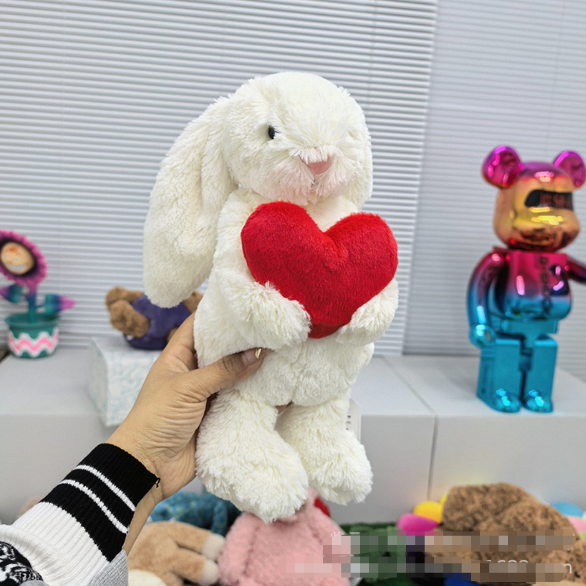 Lapin timide coeur - 31cm
